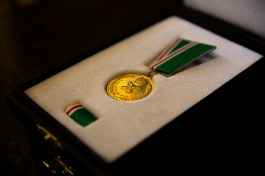 Медиков Таганрога наградили медалями «Патриаршая благодарность»